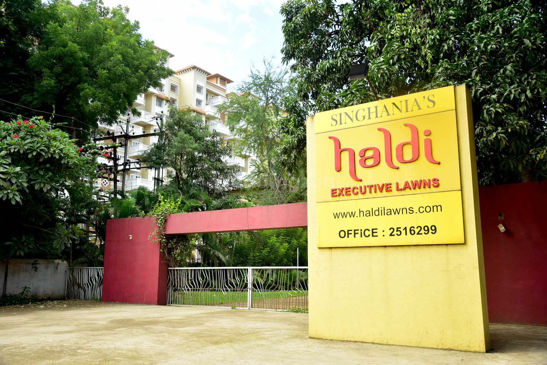 Haldi Lawns