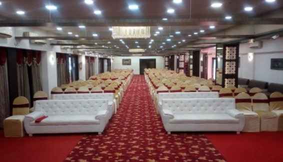 White Peacock Banquets
