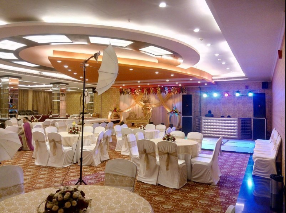 Hotel Saffron Kiran