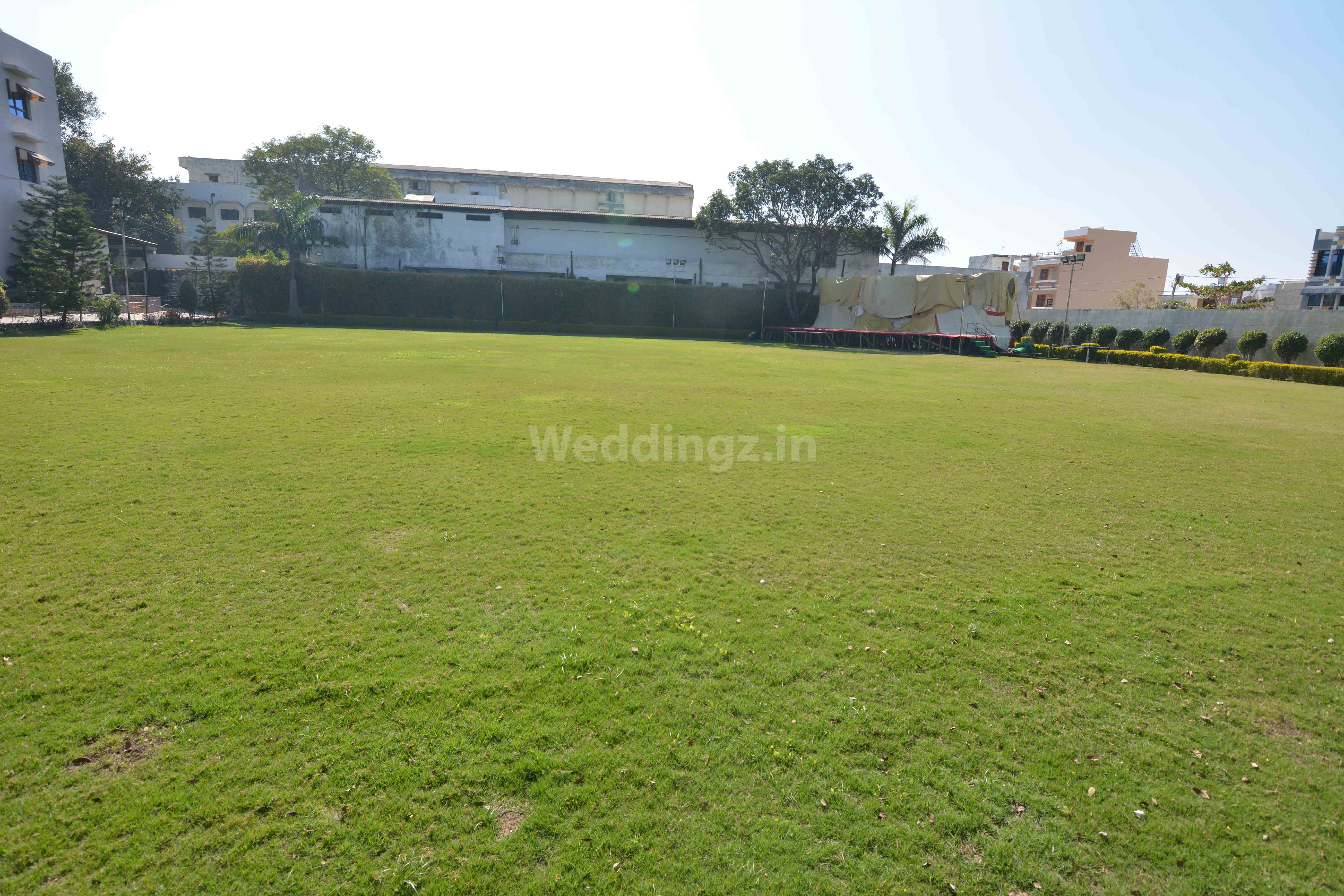 Poonam Resorts