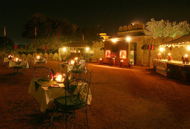 Shikarbadi Hotel