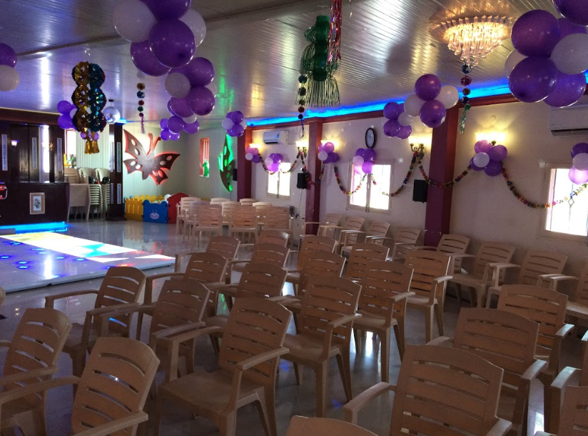 U S Party Hall
