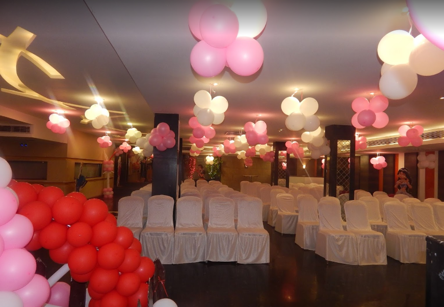 Hotel Poonam Plaza