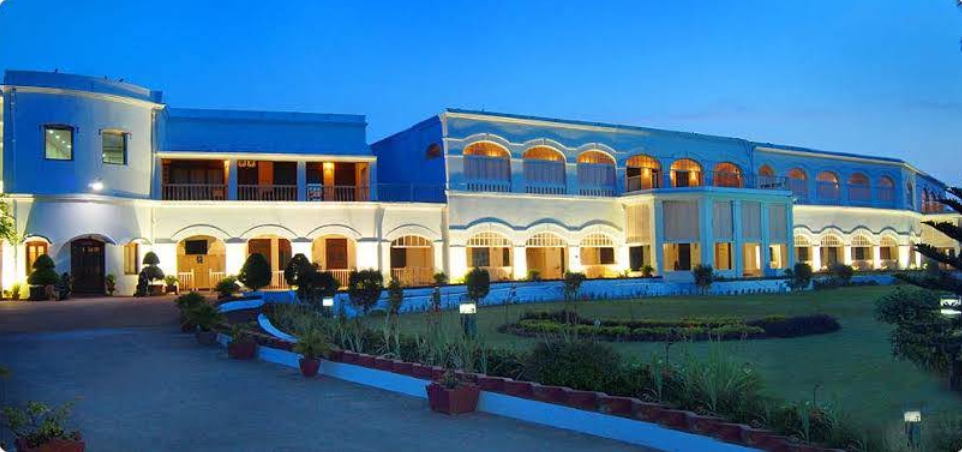 Chanakya BNR Hotel