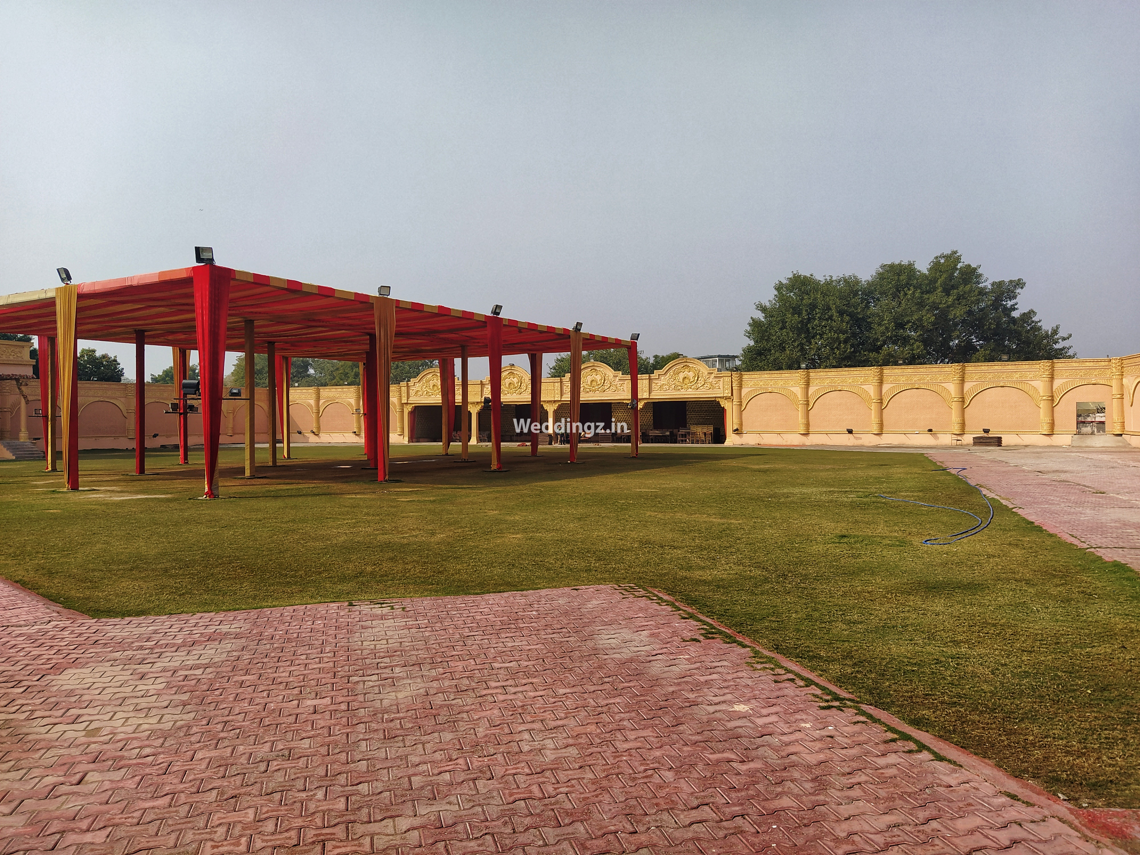 Utsav Garden