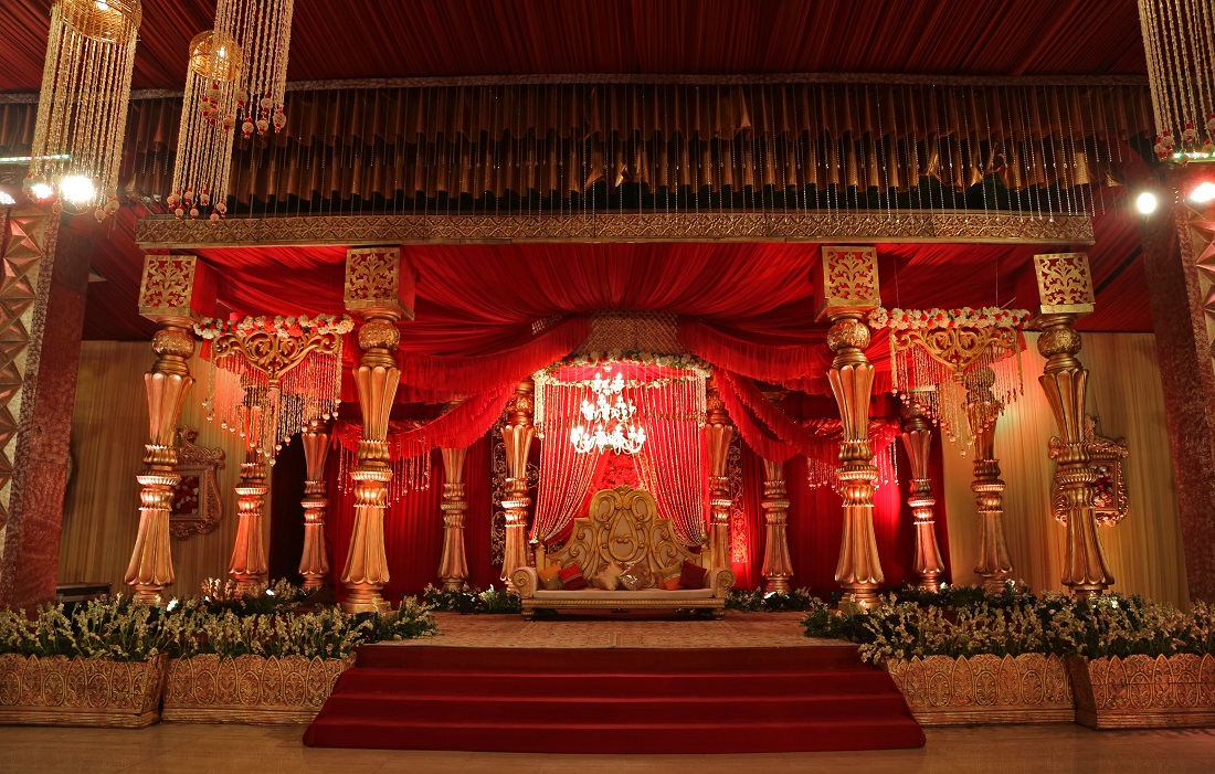 The Kundan by Ferns N Petals
