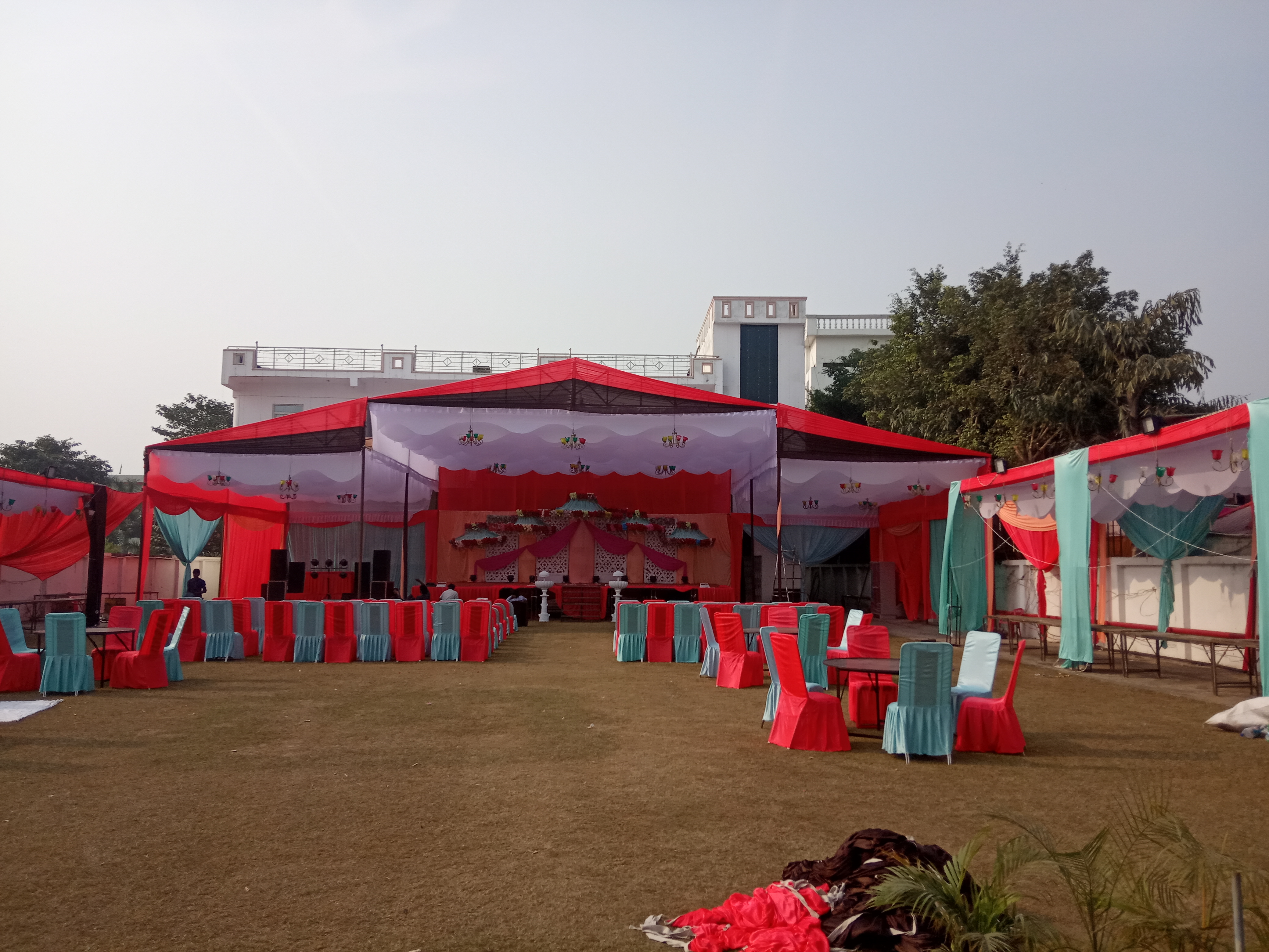 New Gomti Marriage Lawn