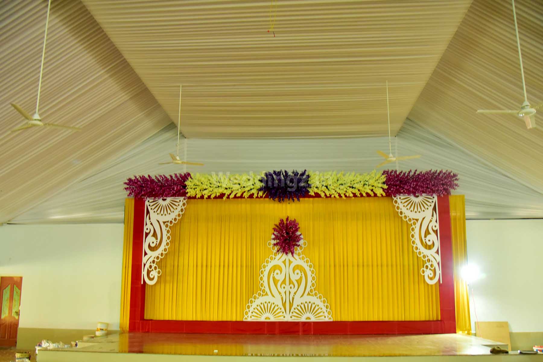 Geetai Lawns