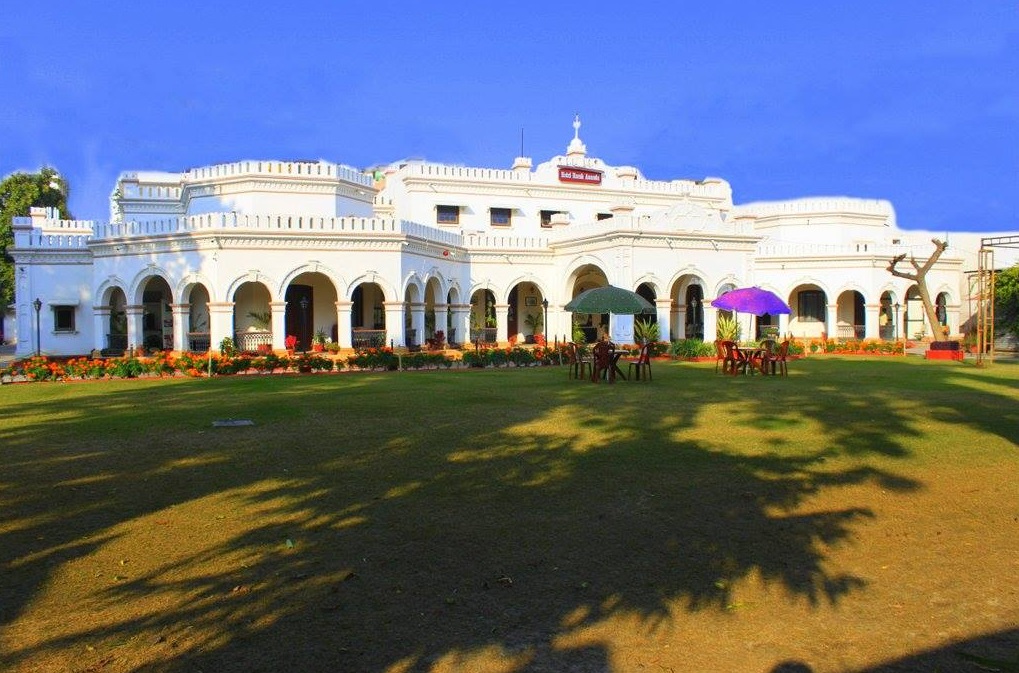 Hotel Harsh Ananda