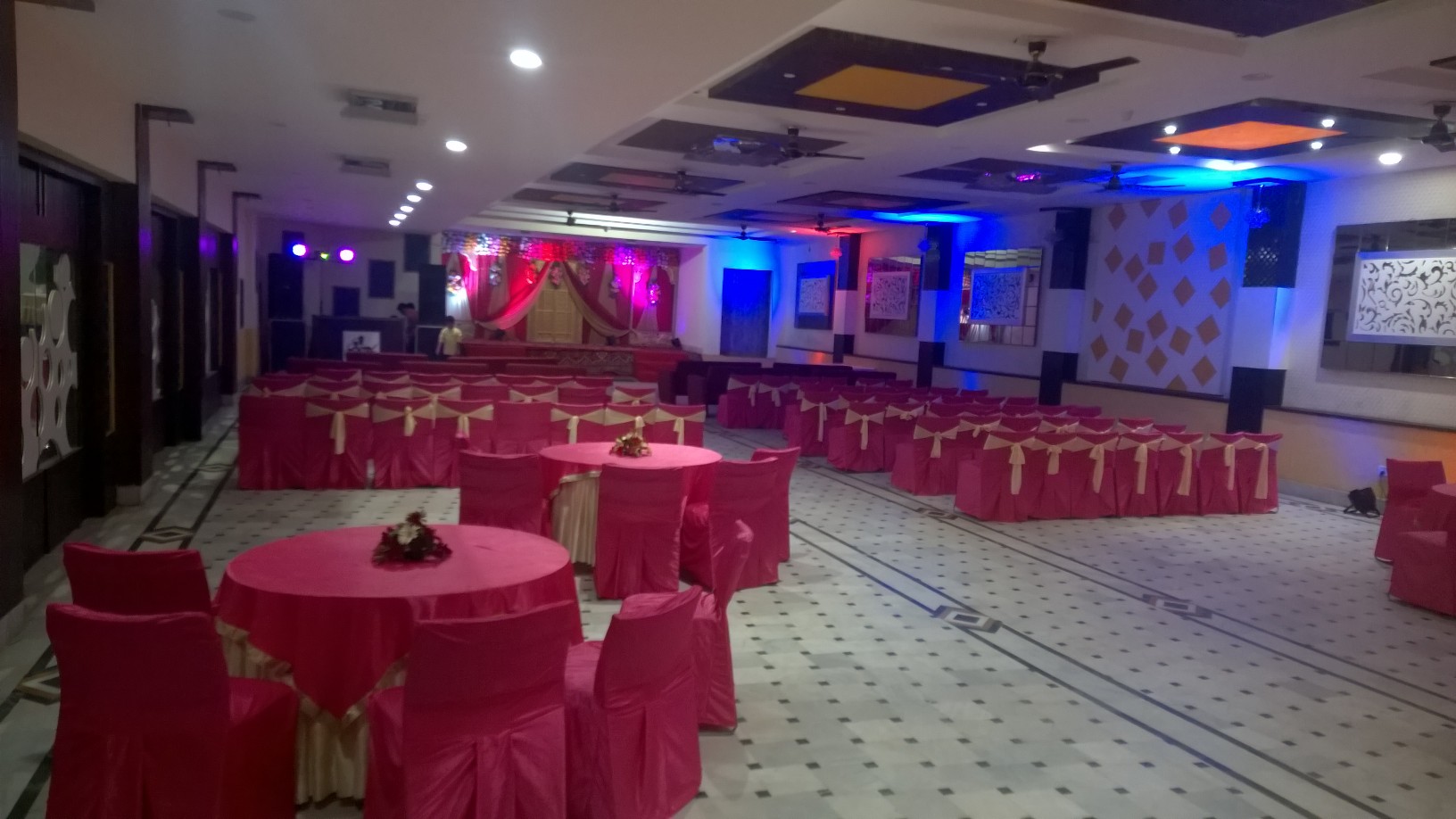 Hotel Redbury