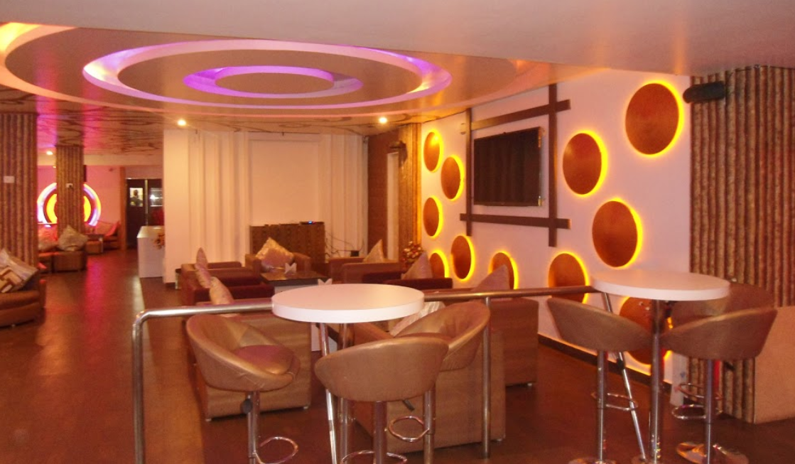 Canaria Restro Lounge
