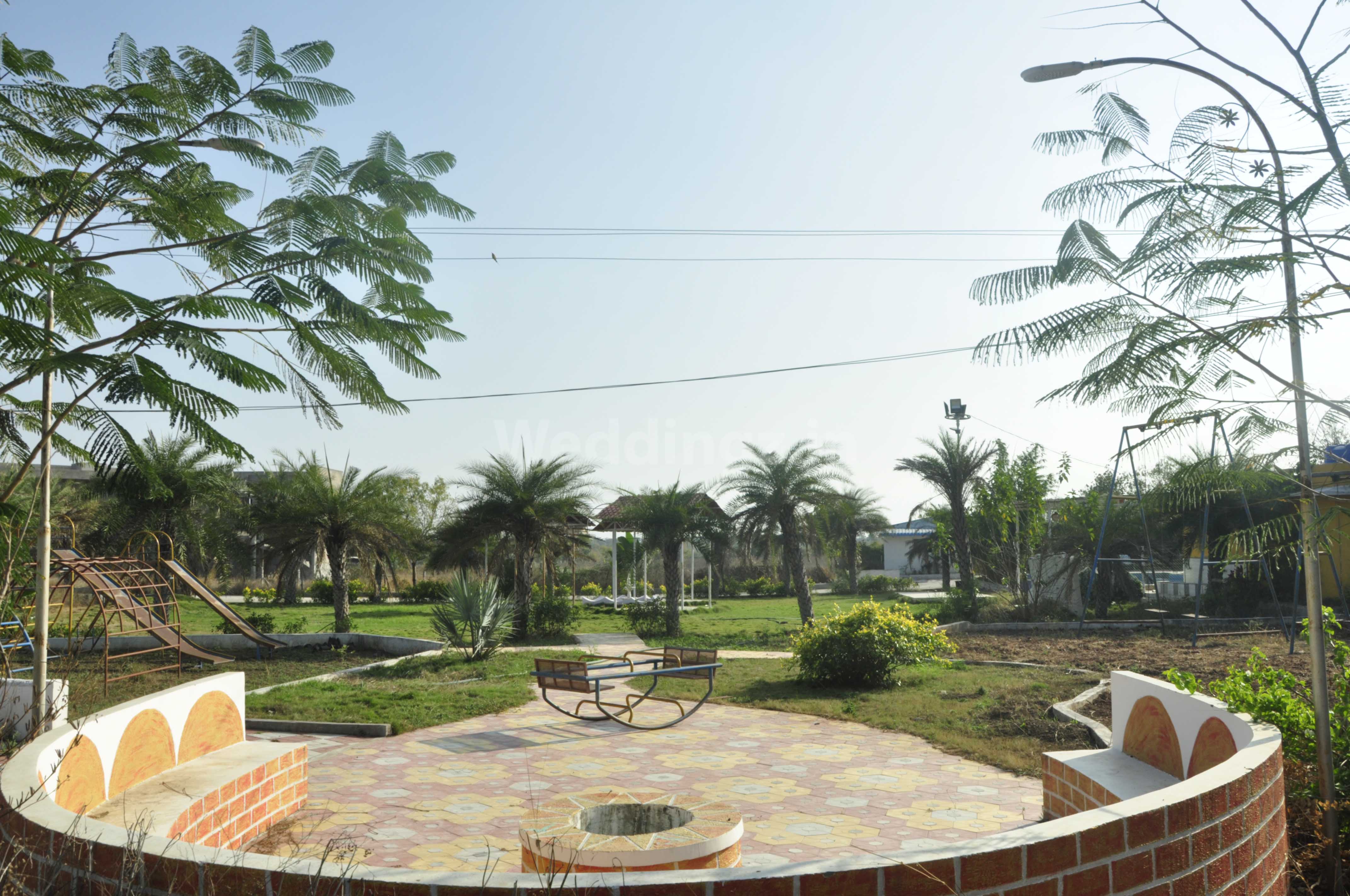 Ali Royal Farm House