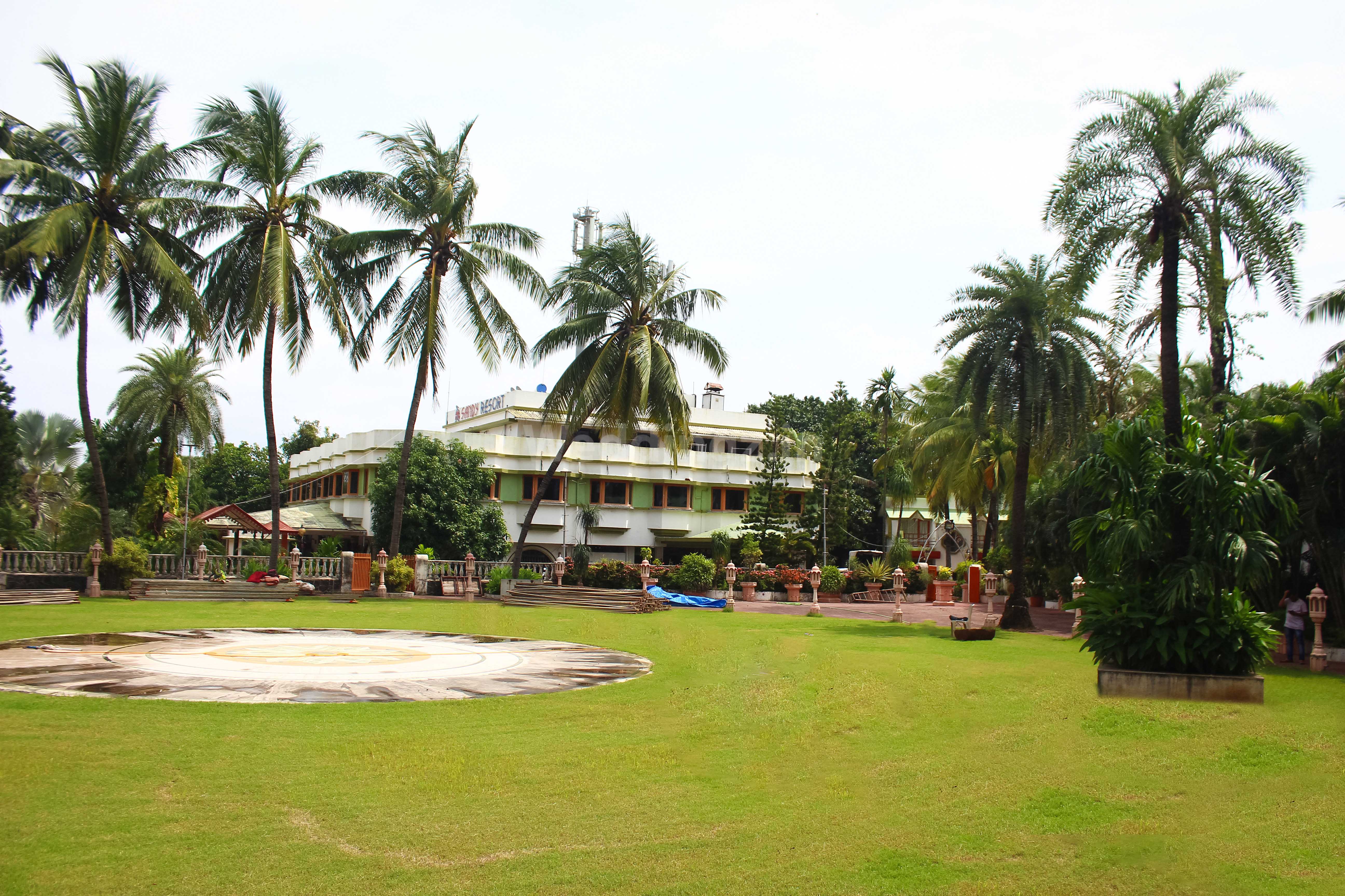 Sandy Resort