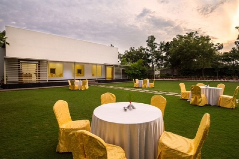 Mrugavani Resort and Spa