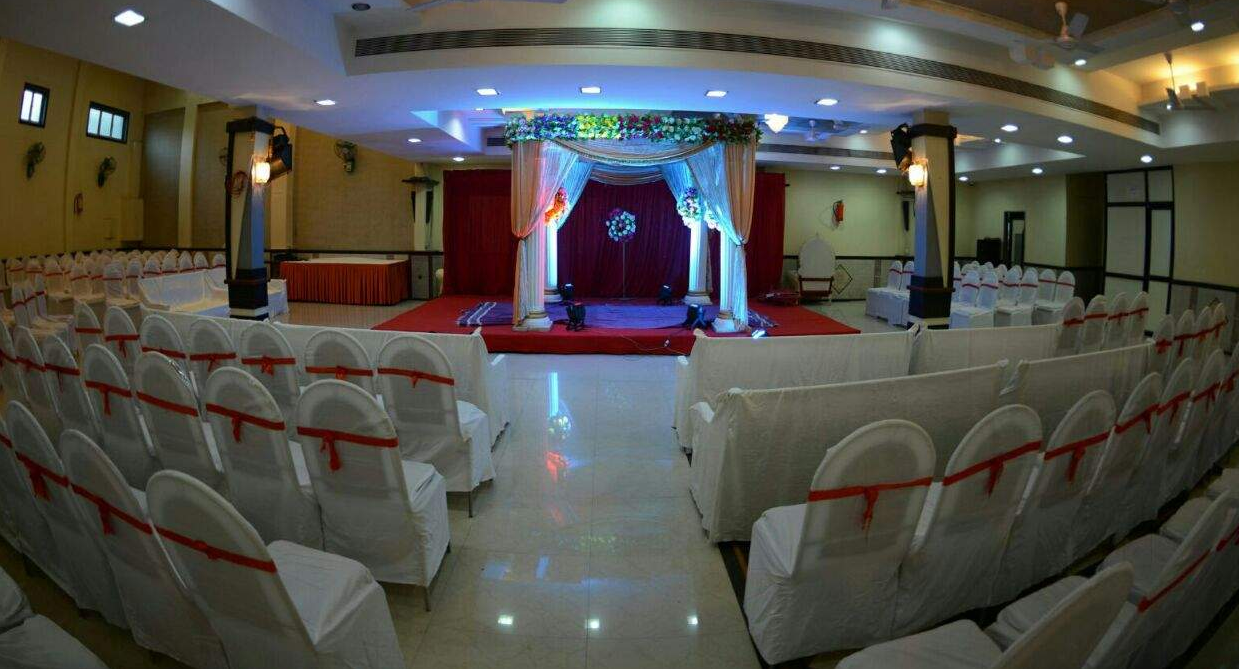 Shri Swaminarayan Banquet Hall