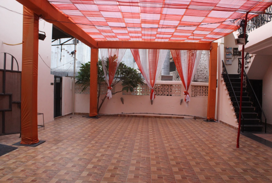 Chadha House