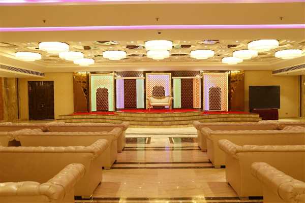 C-Pearls Hotel And Banquet