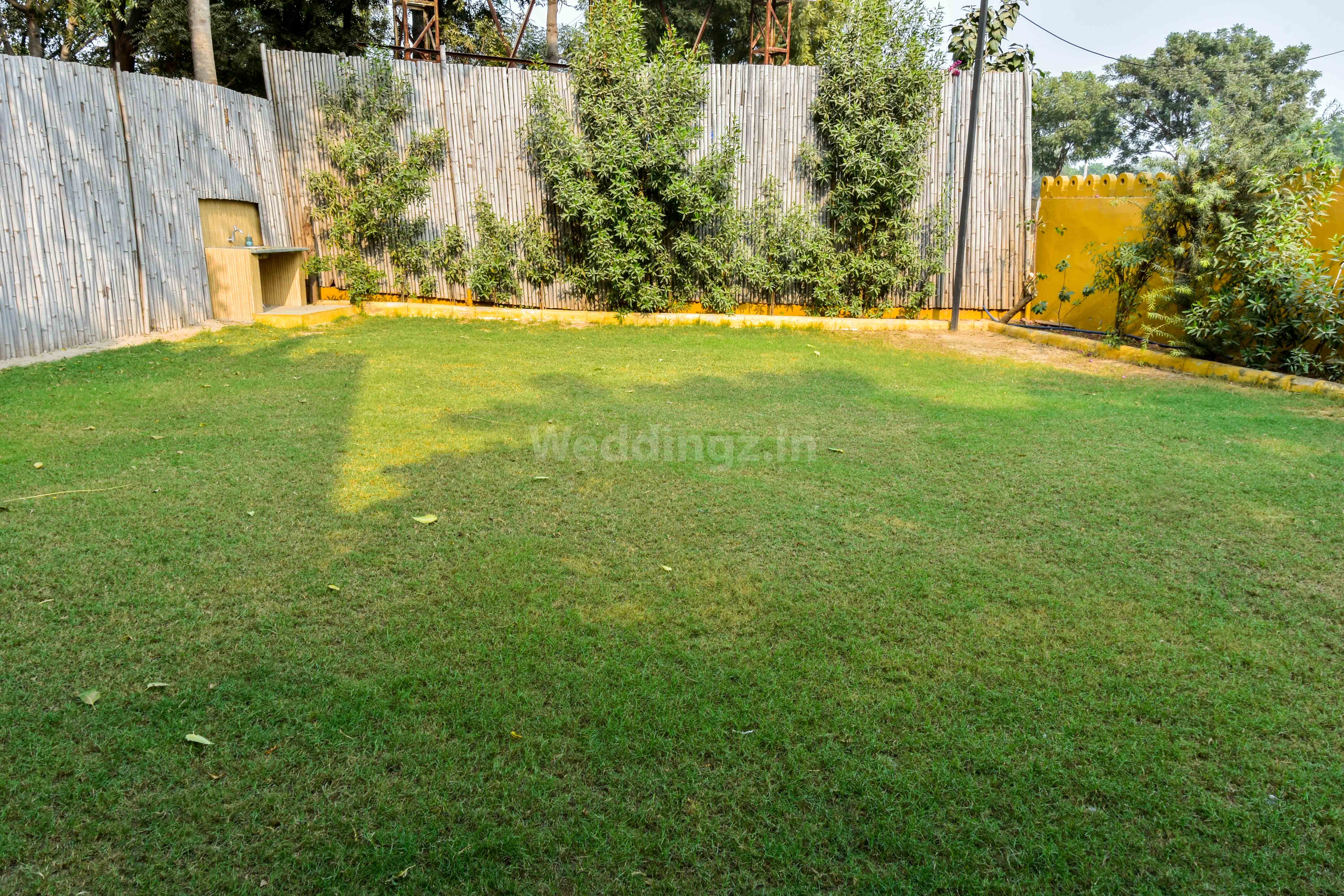 Gir Rajwadi Restaurant
