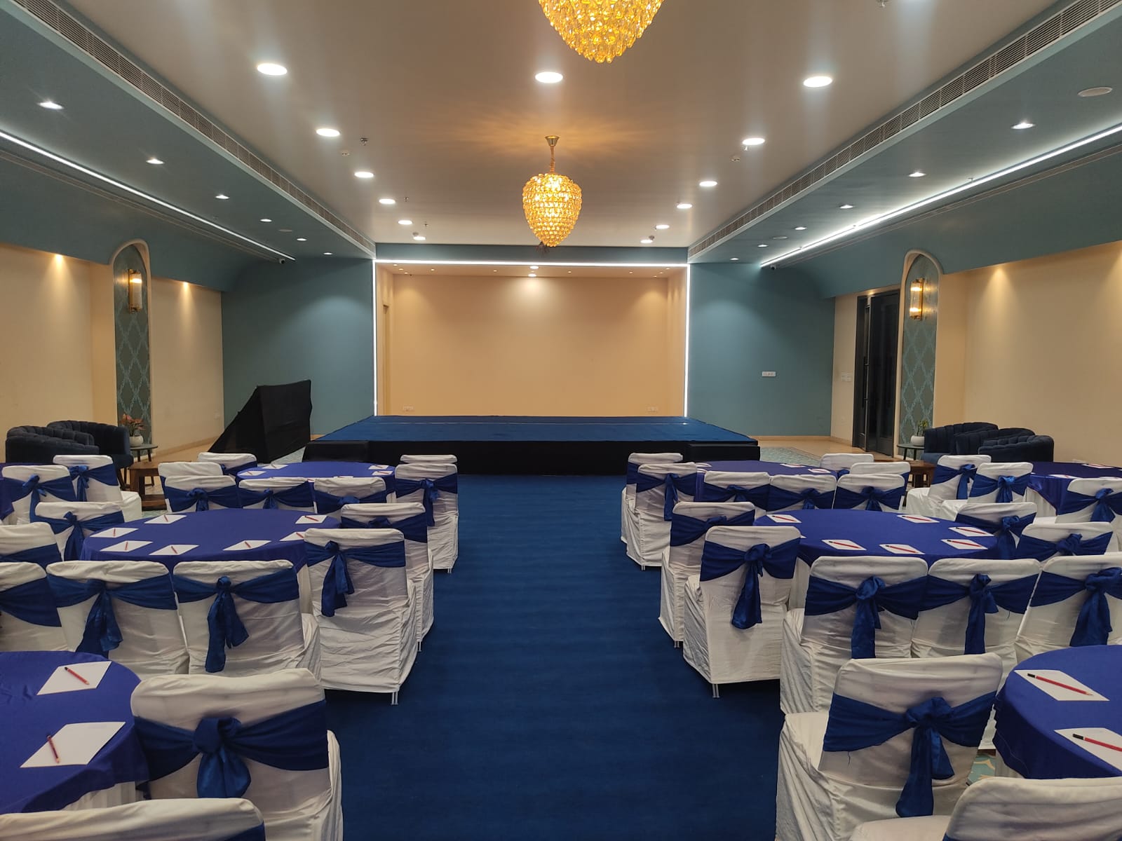 Hotel Shubh Vilas