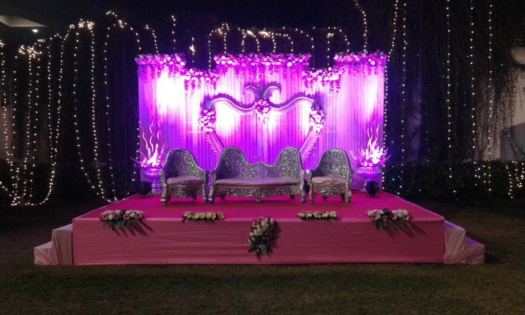Vibe By The LaLiT Traveller