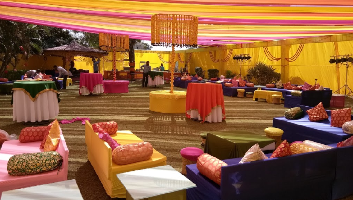 Aarana Lawns