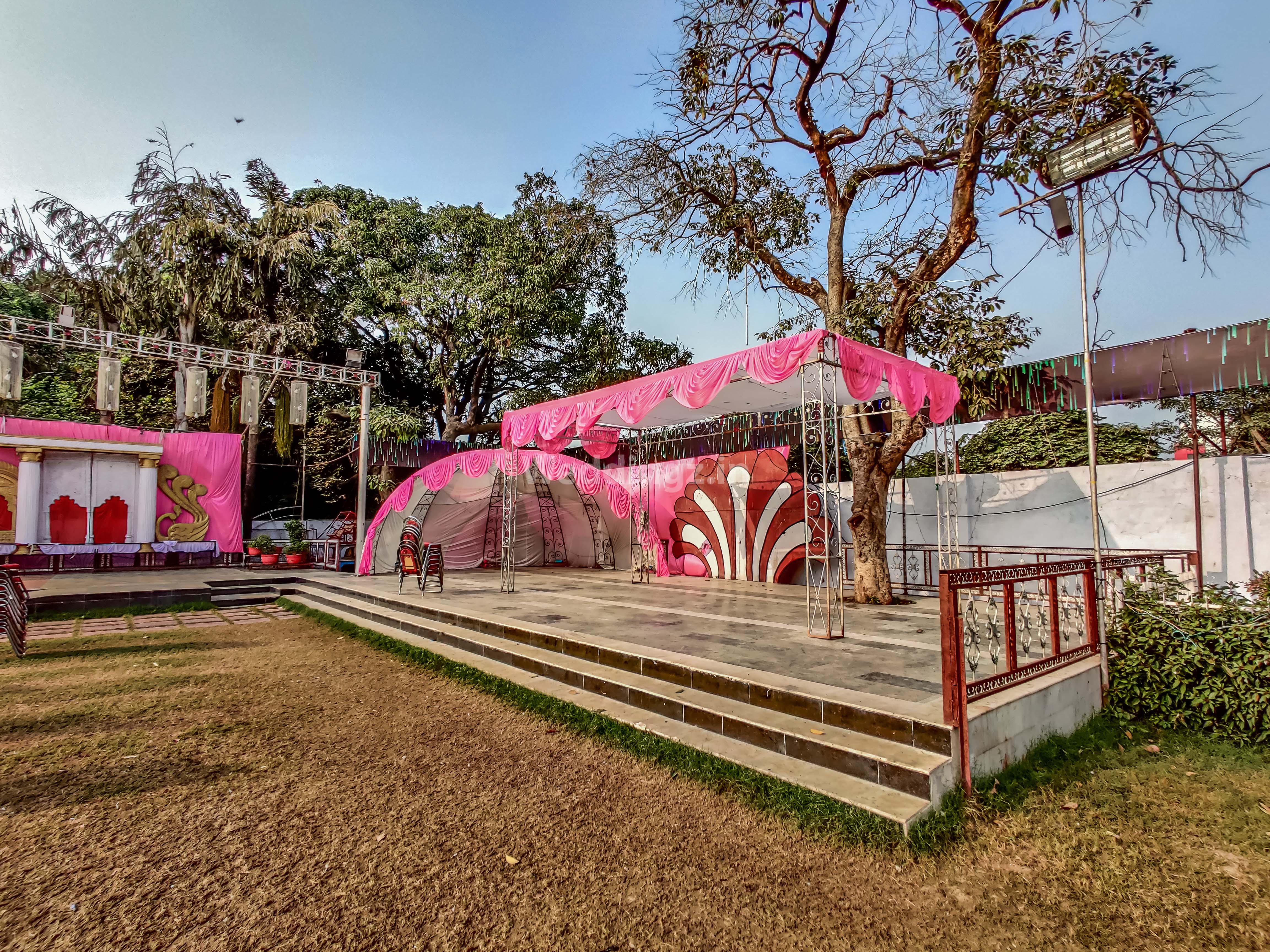 Utsav Lawn