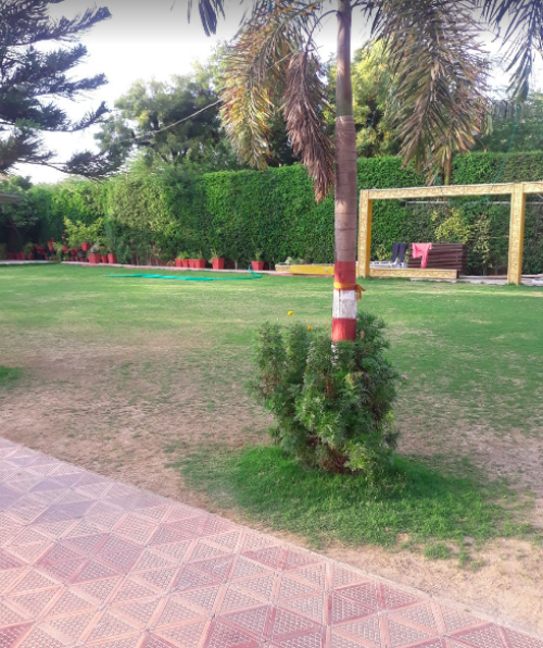 Anand Palace