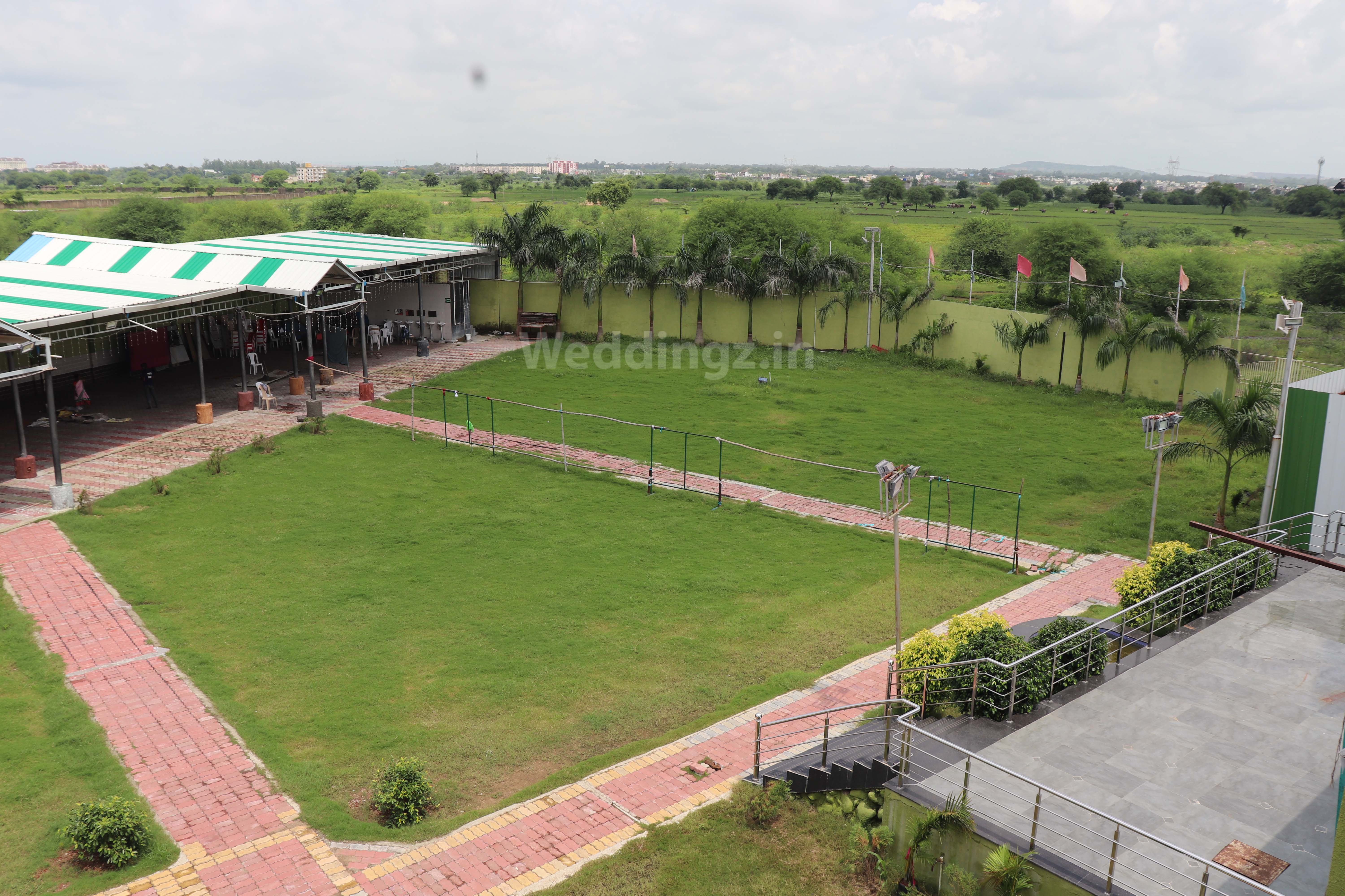 Green Shine Garden
