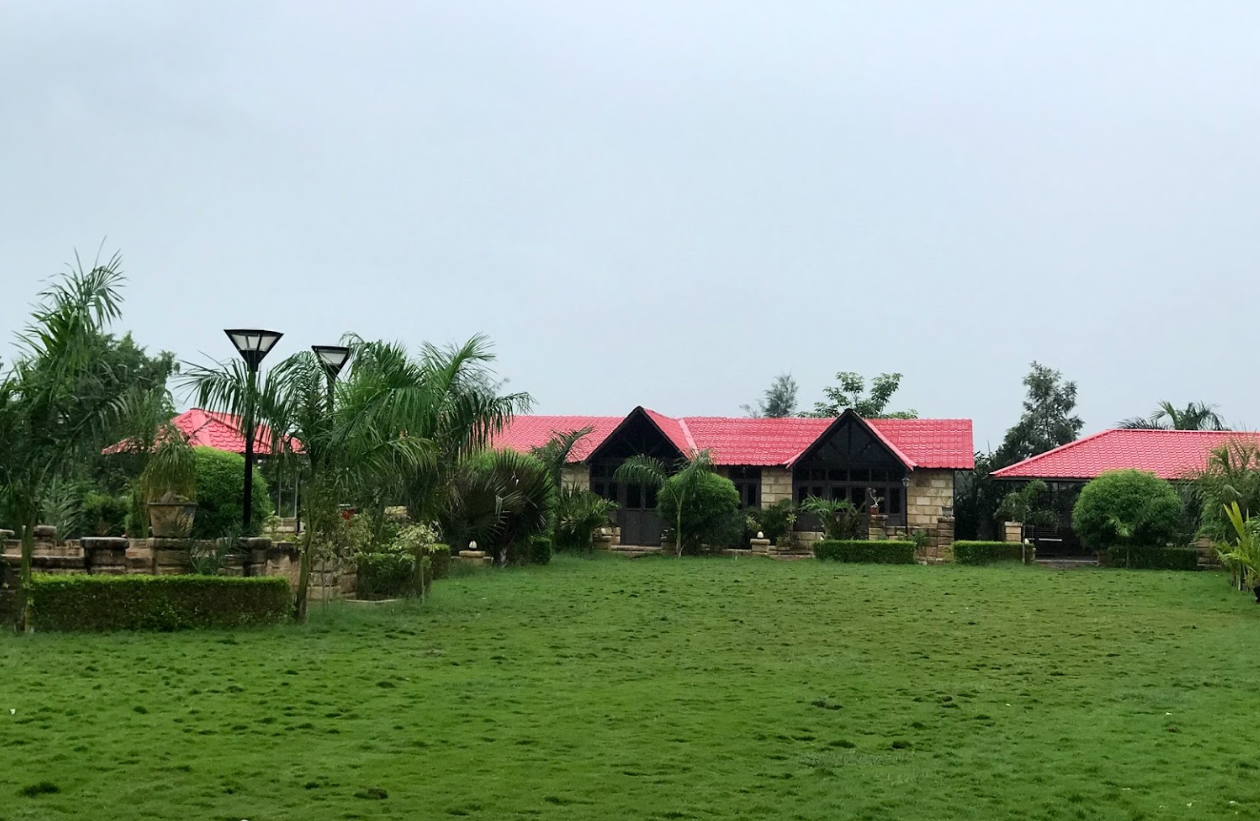 Khizra Resort
