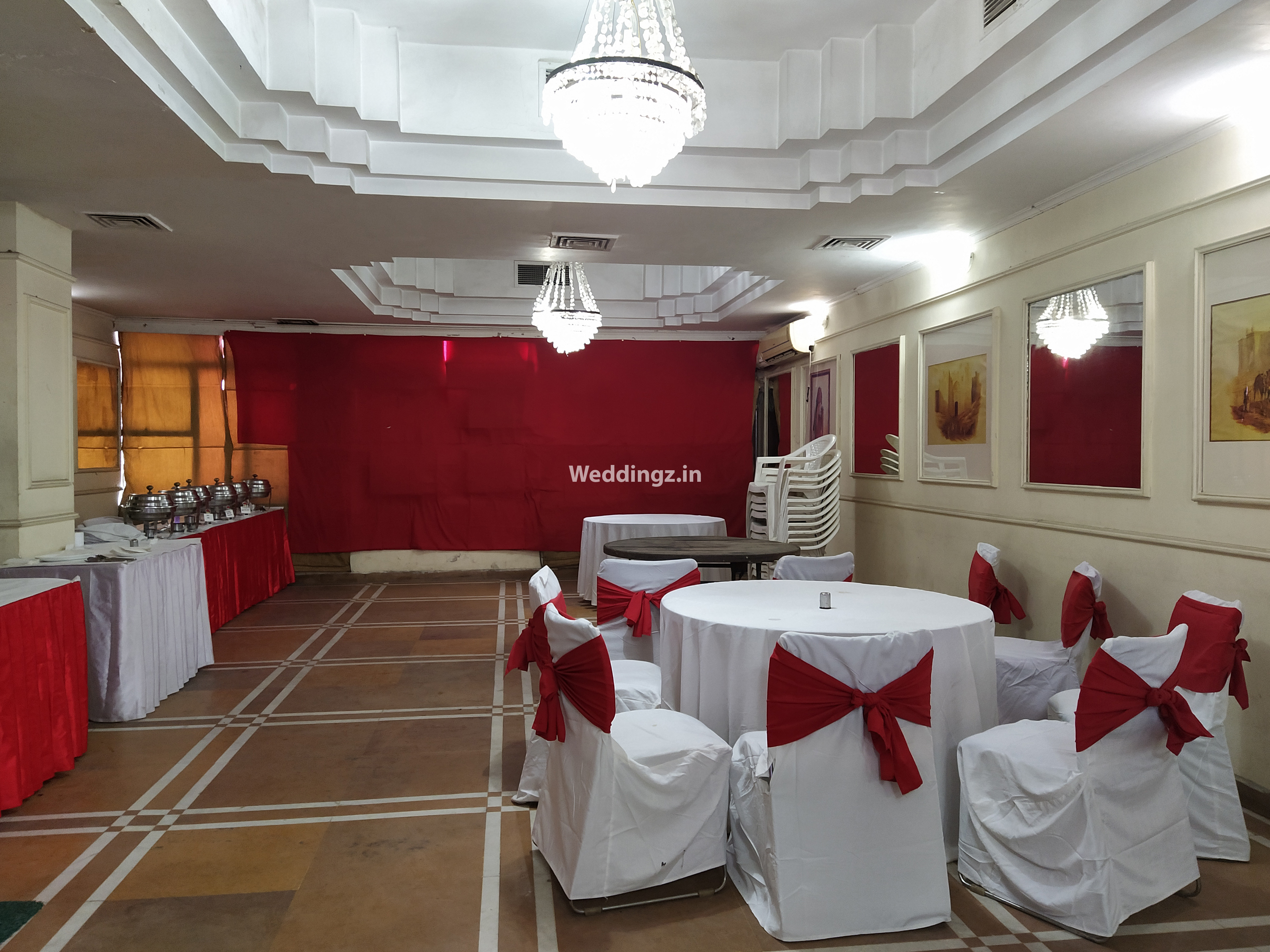 The Plaza Solitaire Hotel