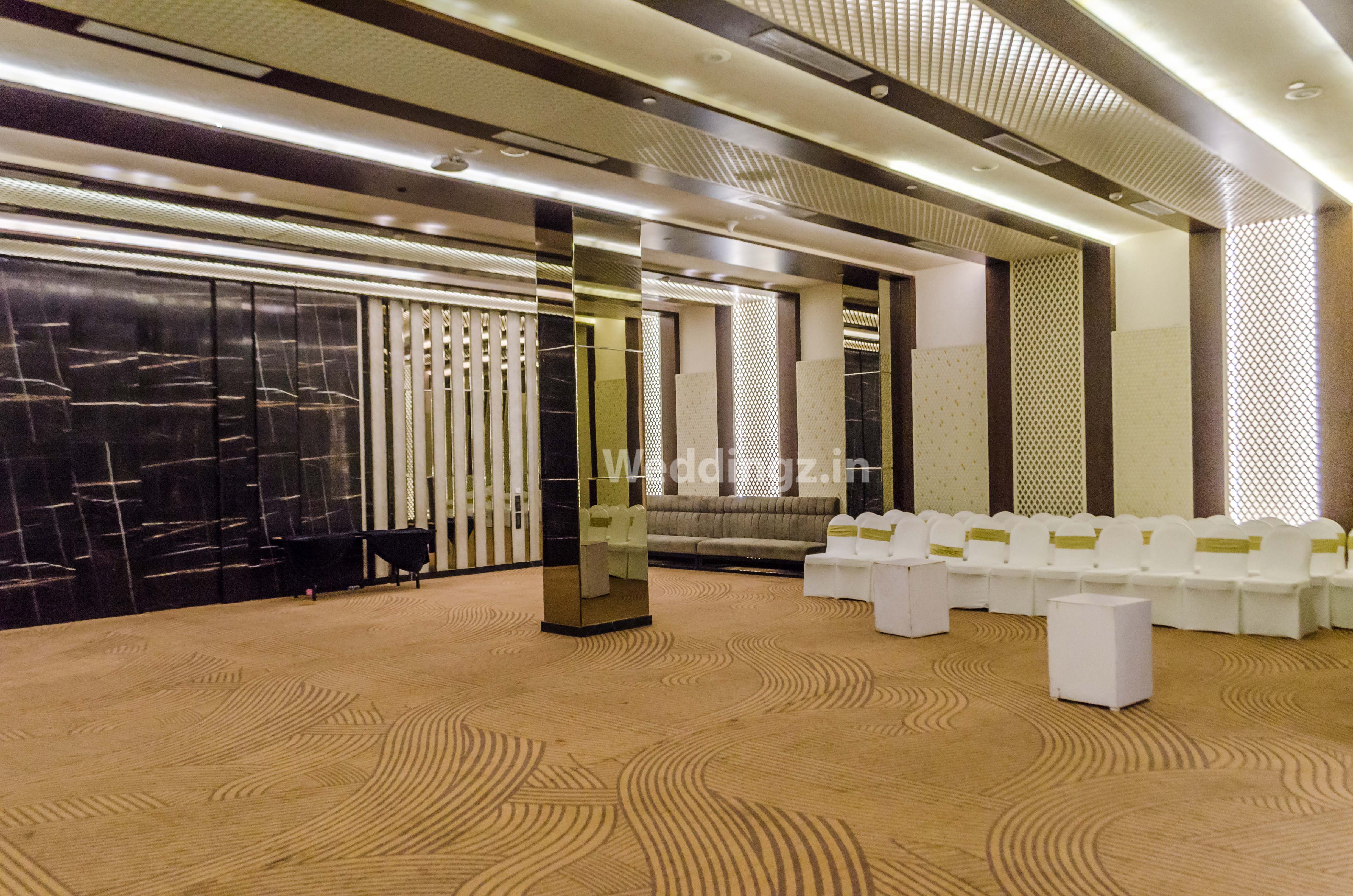 Radisson Lucknow City Center
