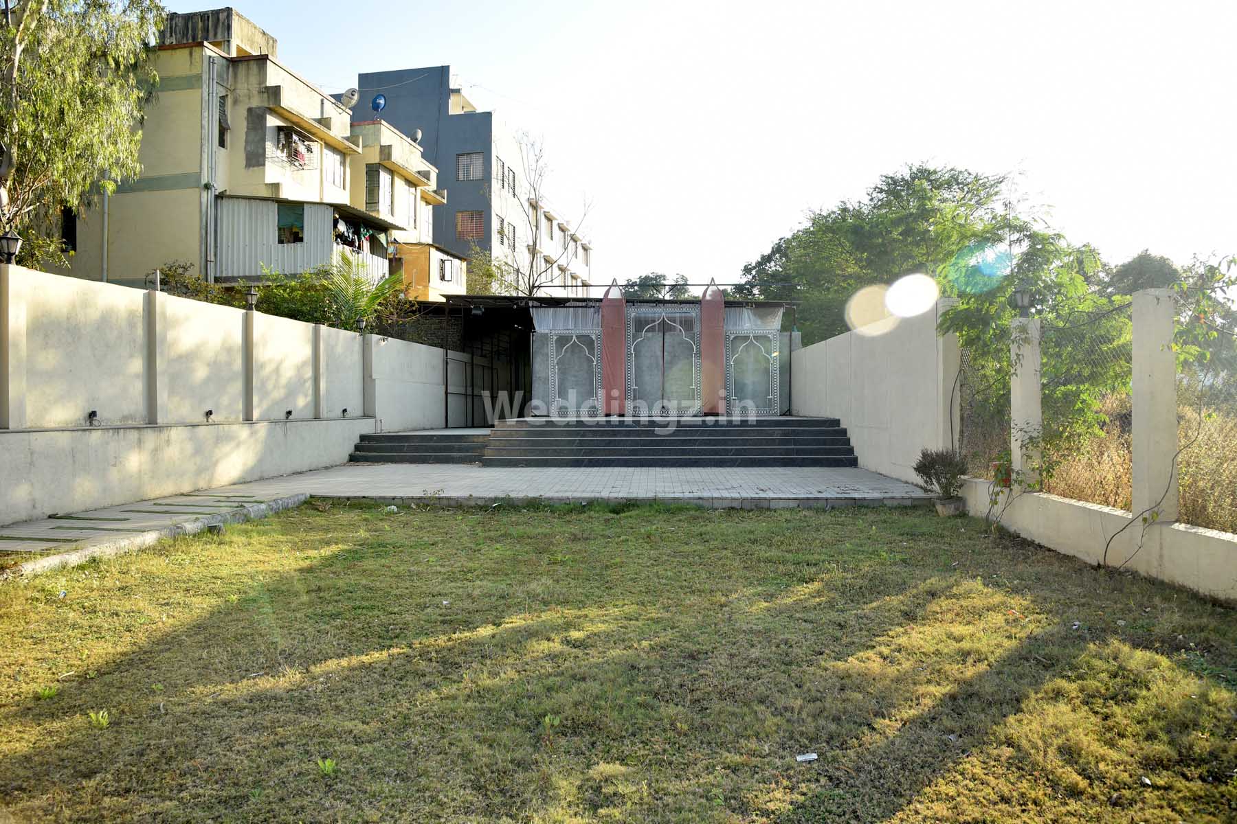 Maharaja Lawns