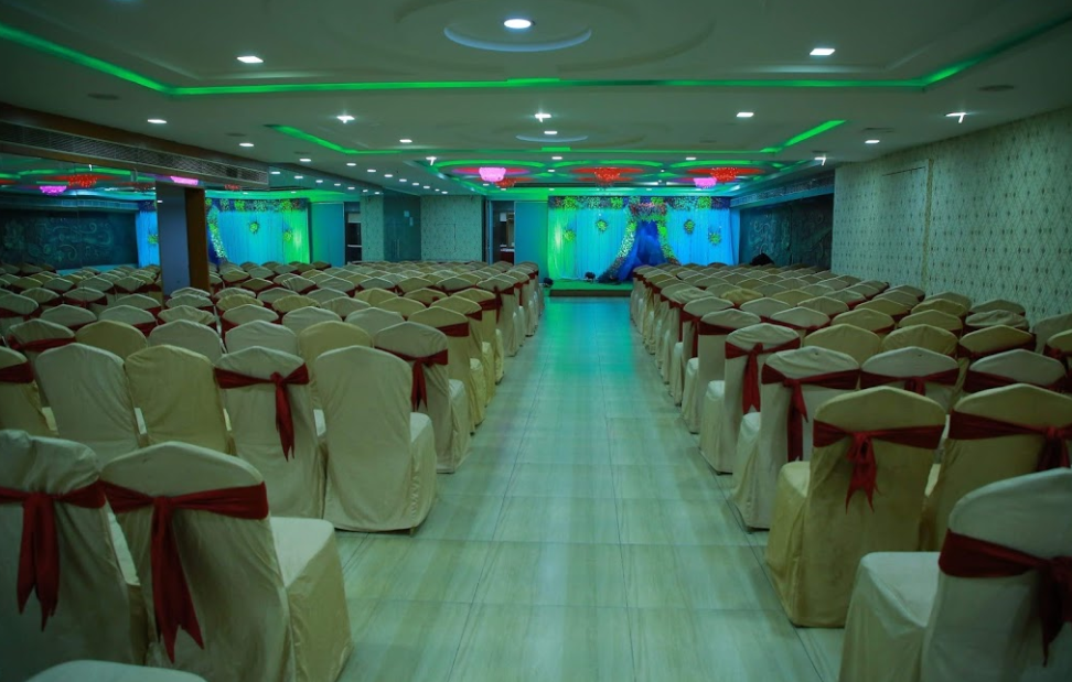 Hotel Abinand Grand