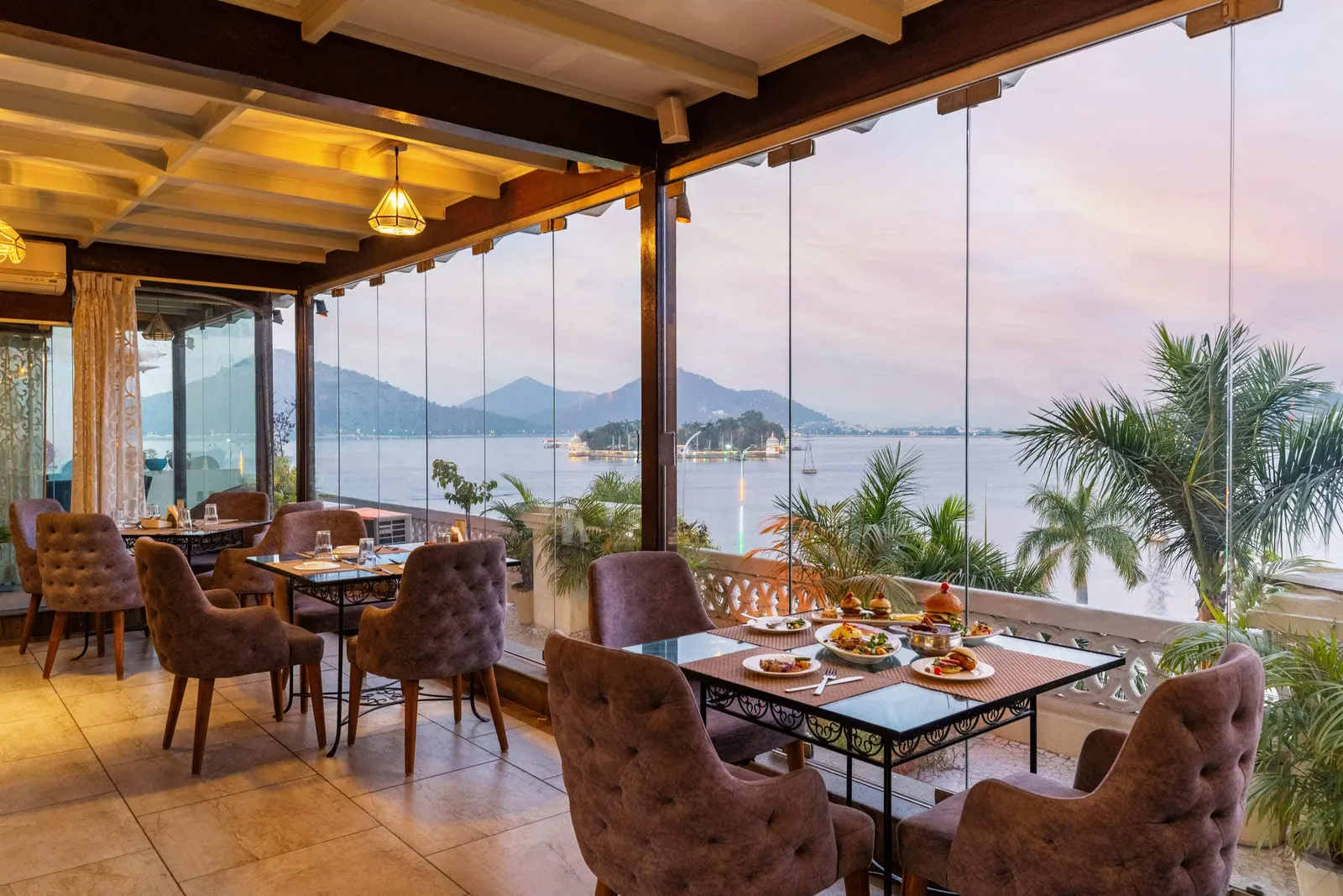 Panna Vilas Restaurant & Lounge