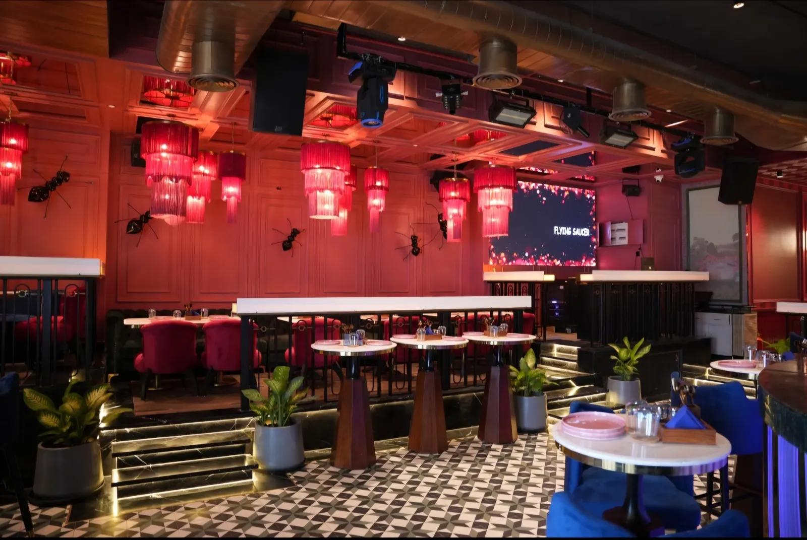 The Flying Saucer