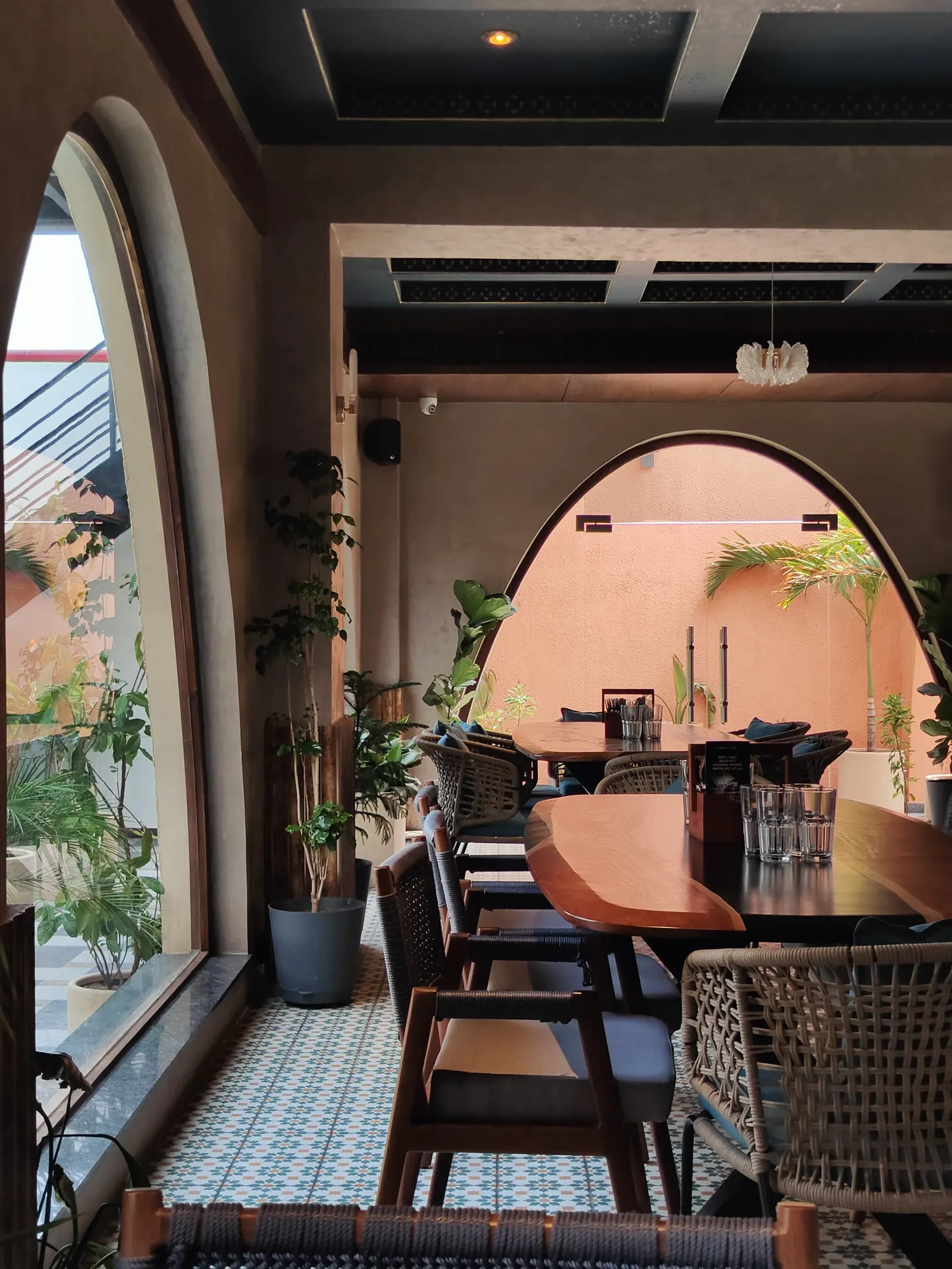 Bogen Cafe & Bistro