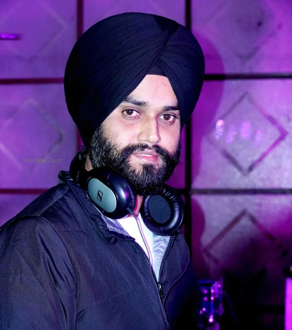 Dj Inderjeet Singh