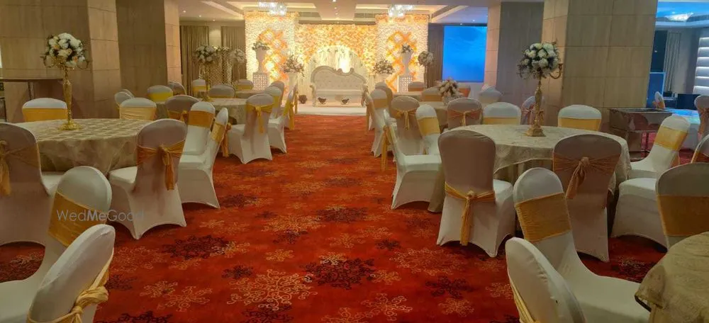 Red Fox by Lemon Tree Hotels, Dehradun - Garhi Cantt, Dehradun