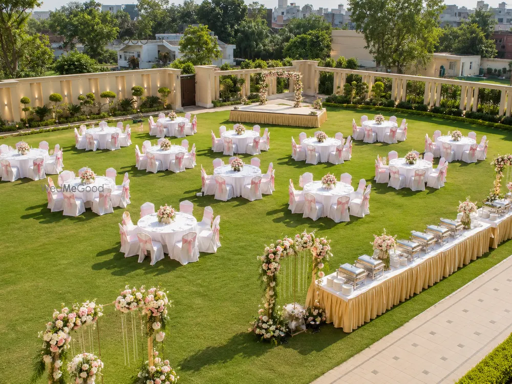 Lutyens Hotels Sultanpur Mg Road