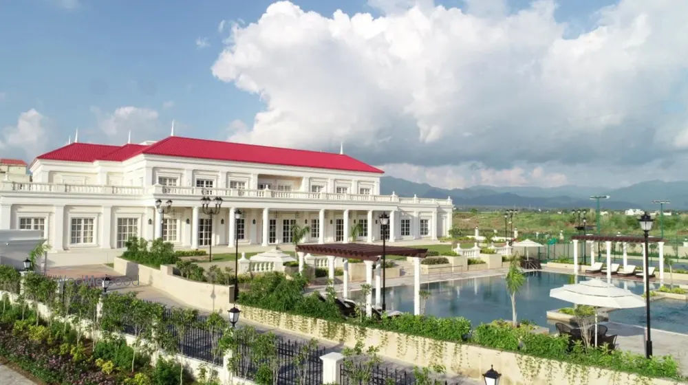 DLF Valley Club House