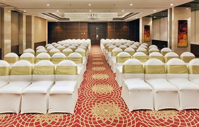 Lemon Tree Hotel Lucknow